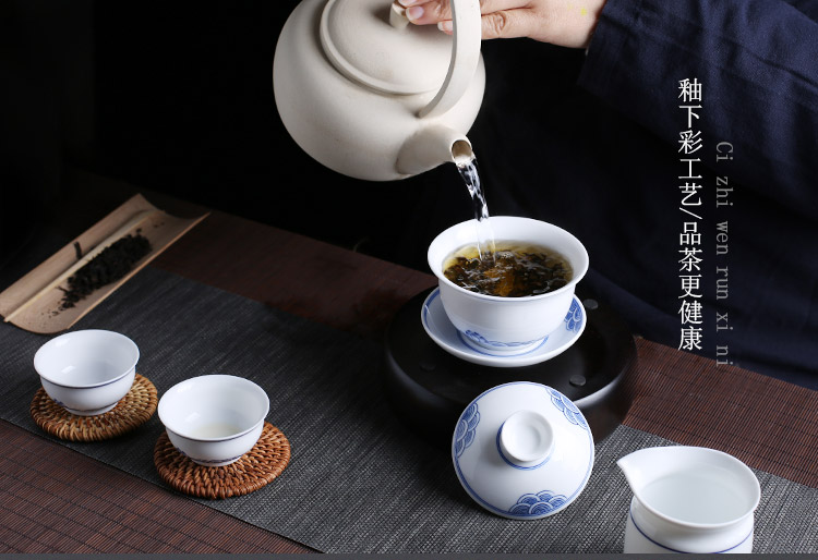 Jingdezhen up the fire which kung fu tea set a complete set of hand - made of ceramic tureen of blue and white porcelain teapot home outfit