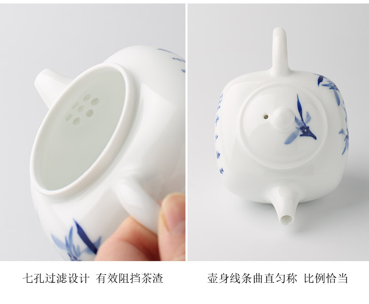 Jingdezhen up fire ceramic teapot filter which is hand - made kung fu tea set of blue and white porcelain tea, small single pot