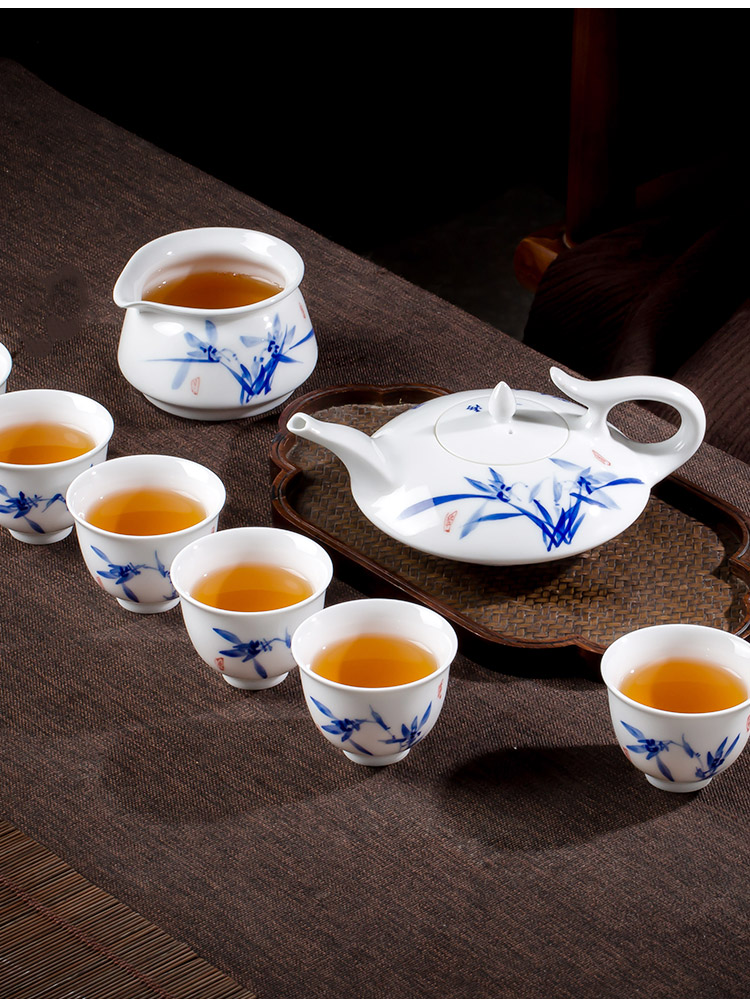 Jingdezhen up the fire which is blue and white porcelain teapot teacup kung fu suit six hand - made ceramic tea set office