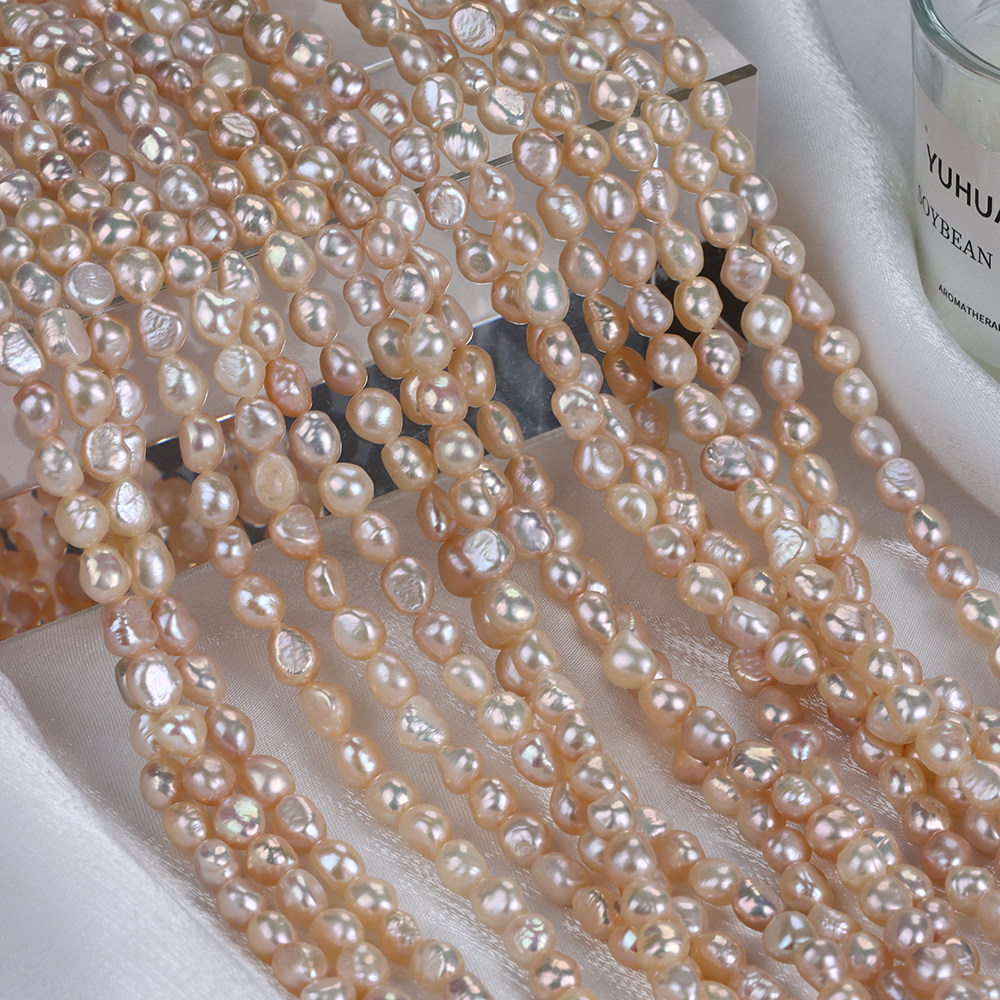 流】中国美術 翡翠蓮魚彫刻置物 BZ447