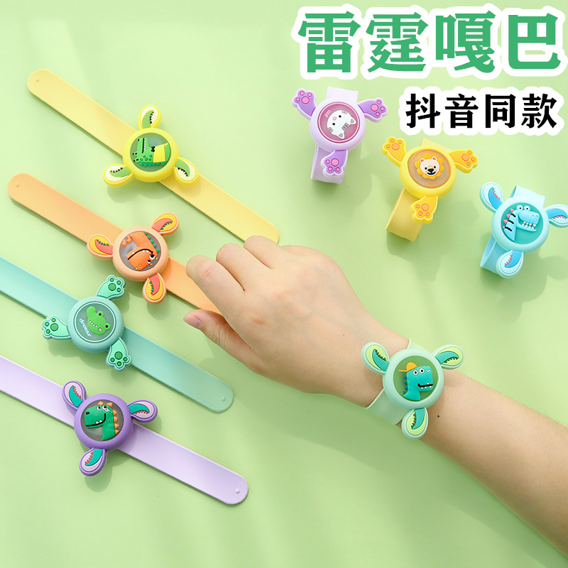 Watch luminous girlfriend Thunder gaba bracelet light up when you tap it to repel mosquitoes Suitable for convenient anti-mosquito flashing ring