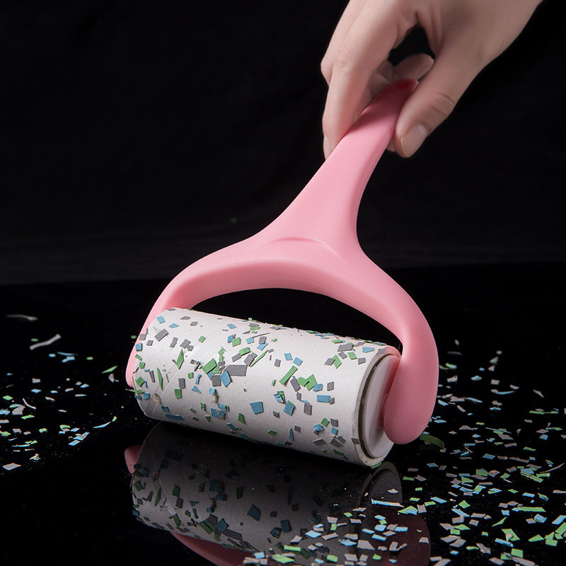 Reel-rolling roller-type roller-type dust paper sticky roller with clothes to hair-stained brush
