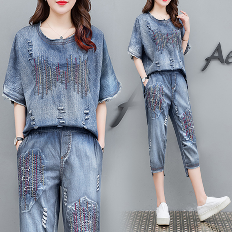 Big size women's dress 2022 summer dress new fat sister embroidered seven-minute pants jeans Cowboy suit woman cover slim two-piece set