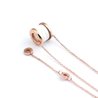 Белая керамика из розового золота