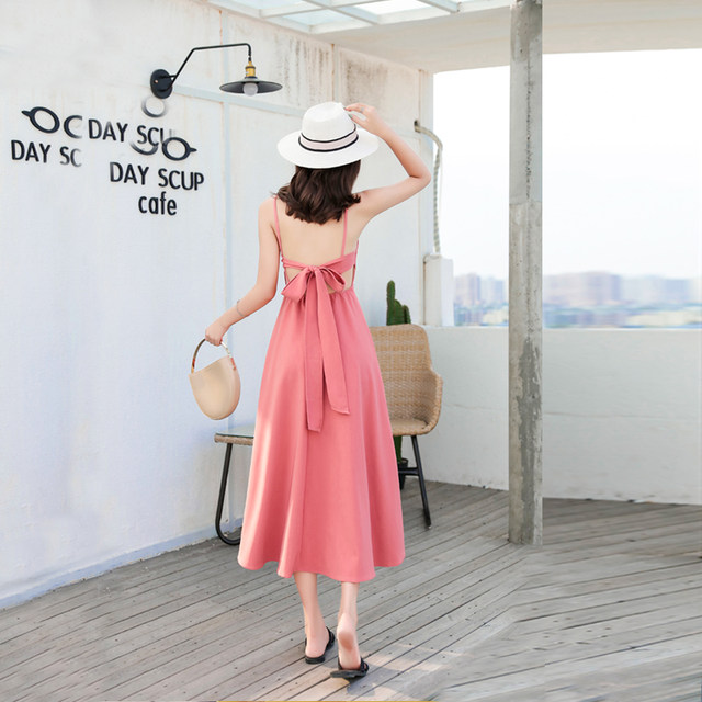 Dress ຫາດຊາຍ 2024 New Seaside Vacation Dress French Chic Long Dress V-neck Suspender Dress Red Backless Dress