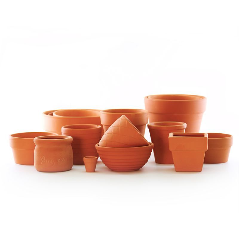 Red clay pot biscuit firing desktop rural green plant is cylindrical, small the plants with small, fleshy flowerpot pure manual