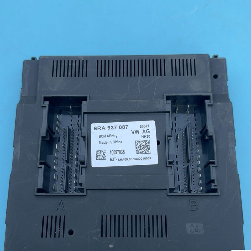 Suitable for Volkswagen Santana New Pusan Body Computer Board Bcm Driving Computer 6Ra 937087 Original Car Disassembly Parts
