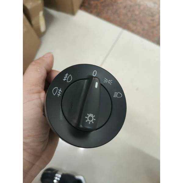 Negotiable Price for New and Old Models Santana 3000 Zhijun 4000 Headlight Switch, Front Fog Light Switch, Front Headlight Switch Negotiable Price for New and Old Models Santana 3000 Zhijun 4000 Headlight Switch, Front Fog Light Switch, Front Headlight Switch
