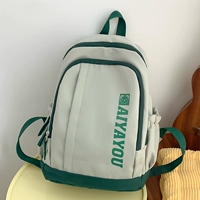 Зеленый без висящих украшений