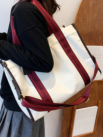 Christmas Red Canvas Bag for Women 2025 New Large-Capacity College Student Work Commute Tote Shoulder Crossbody Bag