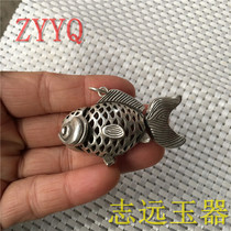 Antique old silver thousand foot Silver Silver Ming and Qing Shengshi era old silver goods hollow small goldfish antique antique collection baby