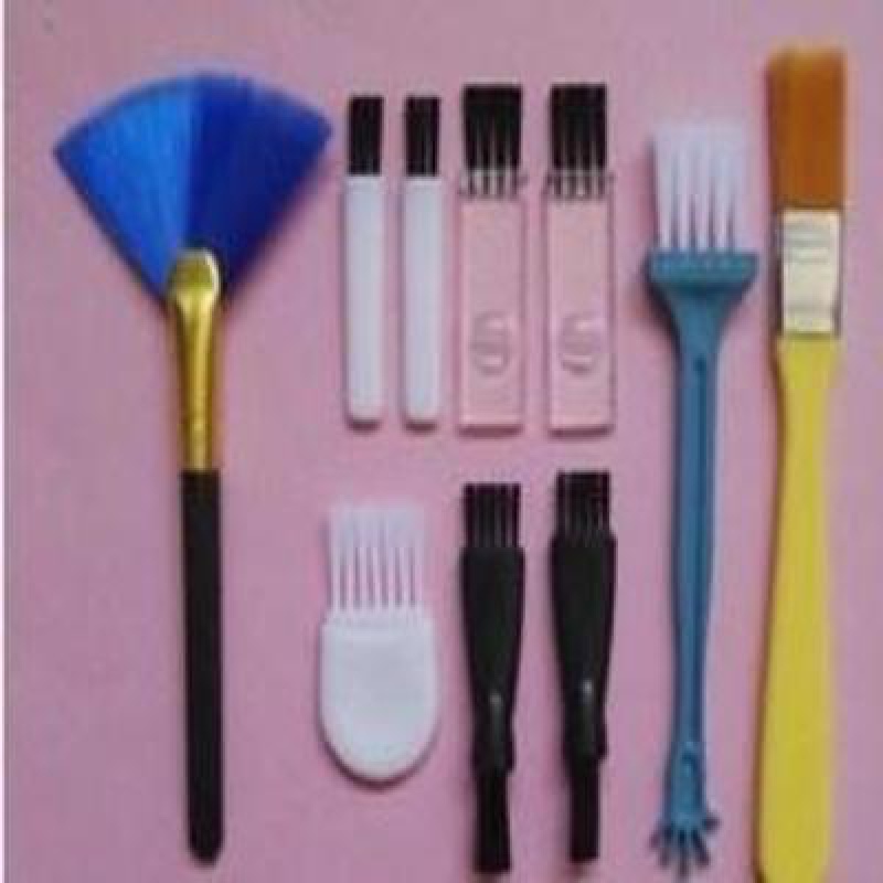 Mahogany furniture waxing polishing brush to clean up dust Small cleaning dust decontamination brush