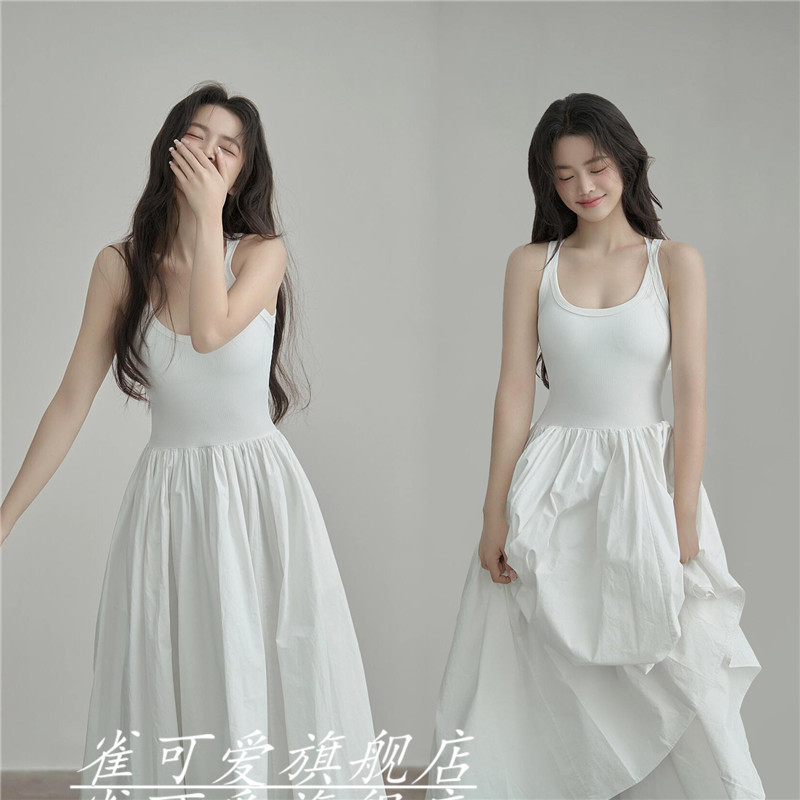 Photo Studio Wedding Photography High-End Portrait Cover Photo Art Photo Black and White Minimalist Dress Theme Clothing Women's Dress Photo Studio Wedding Photography High-End Portrait Cover Photo Art Photo Black and White Minimalist Dress Theme Clothing Women's Dress