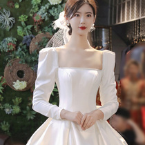Satin light main wedding dress 2021 new temperament bride simple long-sleeved Hepburn department dream super fairy French