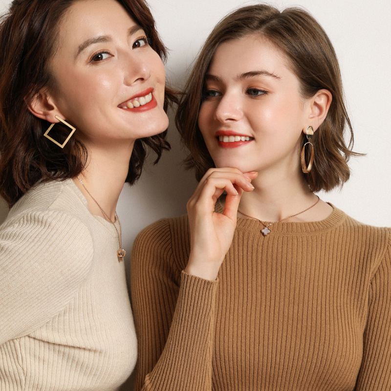 圆领毛衣女长袖内搭打底衫2019秋冬新款短款修身薄款针织衫