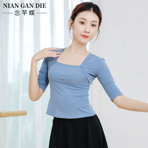 Современная спортивная одежда, приталенный лонгслив, короткий рукав, по фигуре