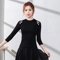 Черный семерым рукав