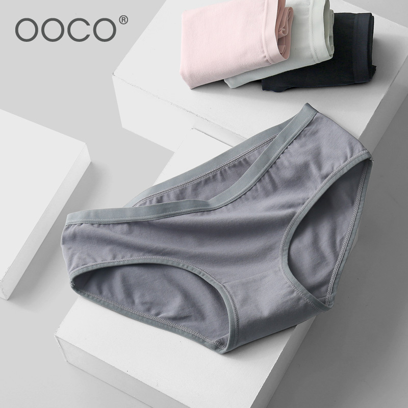 4-Pack of Women's Cotton Underwear for Girls, Students, and Young Women, Seamless, Antibacterial, Breathable, Simple, New Low-Rise Briefs, Triangle Panties