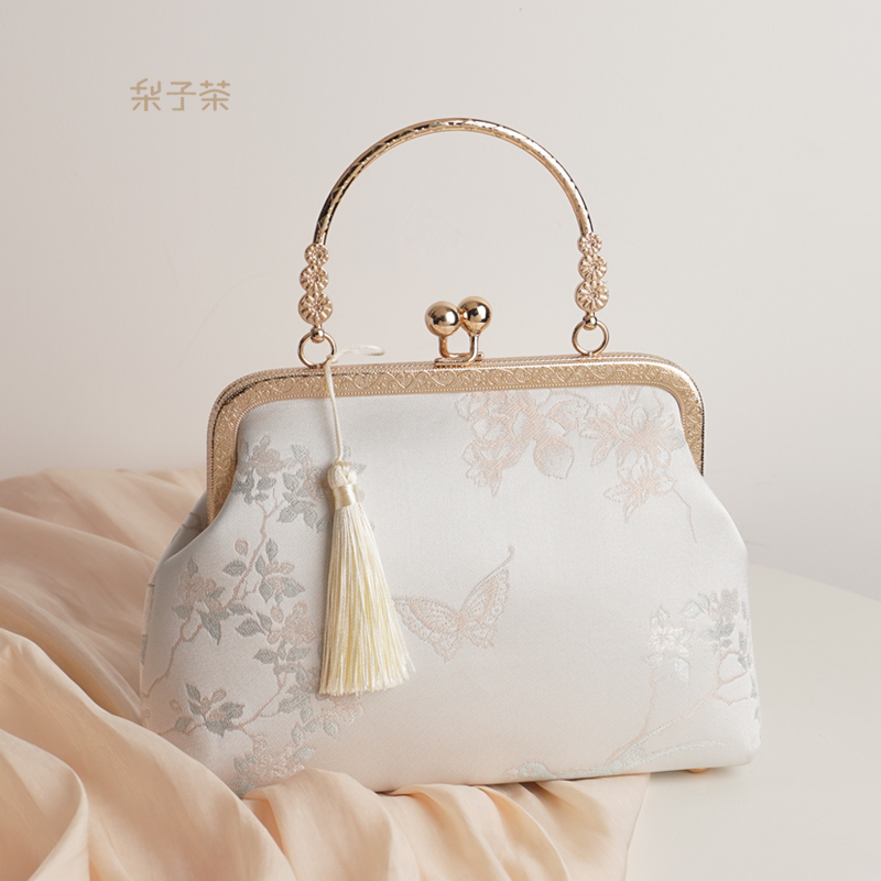 New Chinese-Style Handbag for Women, Suitable for Wearing with a Cheongsam, Traditional Chinese Style Small Bag, Hand-Held, Shoulder, or Crossbody Chain Bag