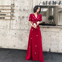 Toast The bride can normally wear a 2022 new wedding wine red evening gown lady dress presenter is conspicuthin