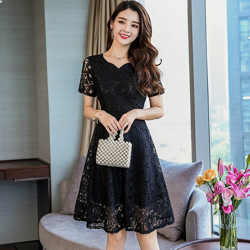Plus Size Women's Clothing Summer New Style Fat Sister French Design Elegant Slim Fit V-Neck Lace Dress for Women