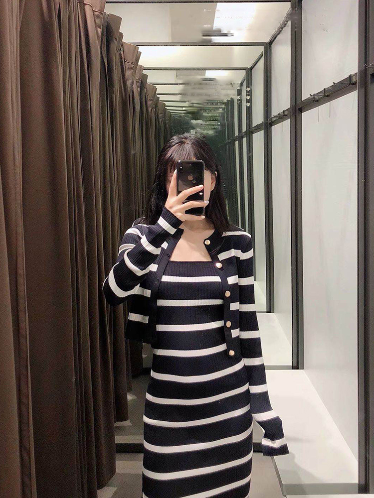 Sweetness striped cardiovert knit jacket inner lap harness slapped bottom sweater over knee length skirt two-piece suit woman autumn and winter