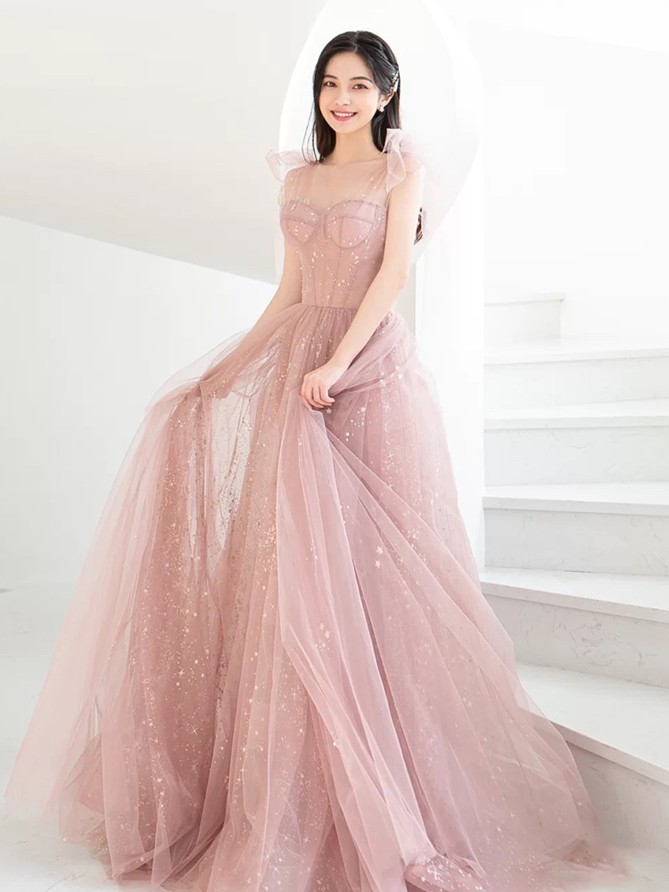 Fuchsia starry sky for adults, evening dress, lifting effect Fuchsia starry sky for adults, evening dress, lifting effect