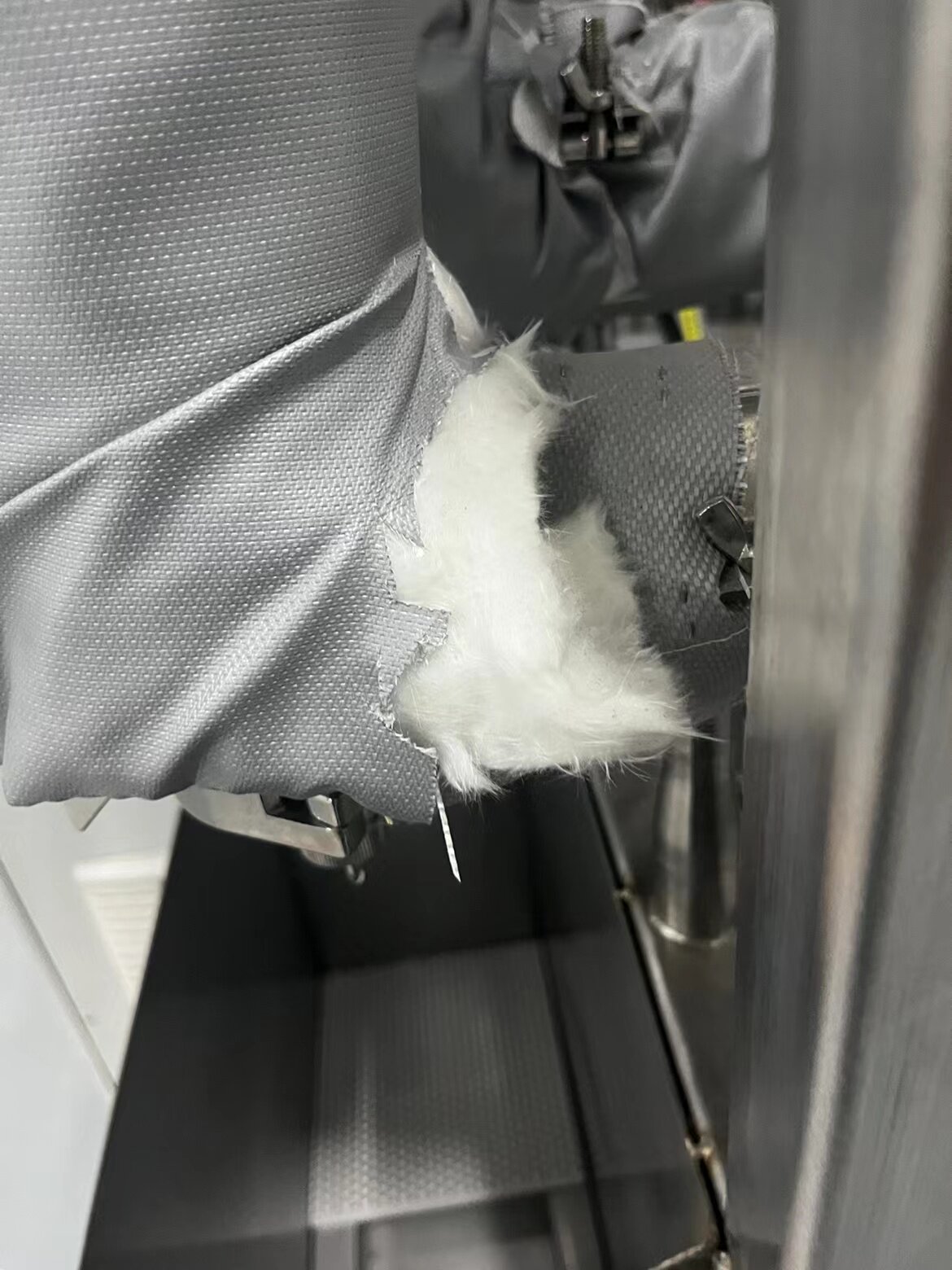 隔热棉玻璃丝带自粘扣可拆卸阻燃耐高温加厚卫生级管道蒸汽保温套