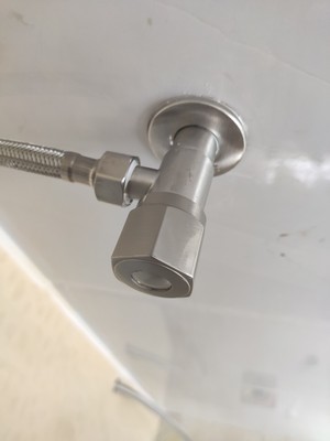 Home angle valve stainless progress Two-out triangular valve water inlet water heater switch Water cooling 304 toilet lengthened