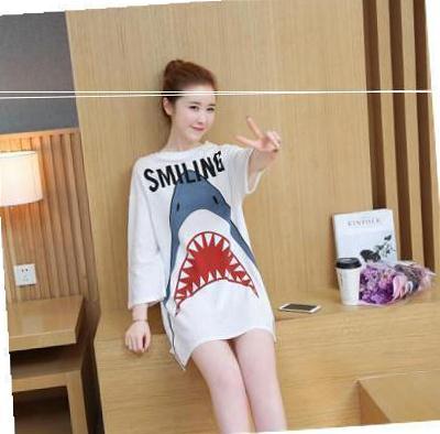 trang phục mùa hè slook T-shirt đồ ngủ phụ nữ ngắn tay dài ngang vai dài bên ngoài thường mặc váy ngủ.