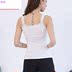 . Cực lớn đang sling vest mặc nữ sinh viên bên ngoài tăng chất béo 200 pound chất béo mm bên trong ren dưới áo cô gái. 