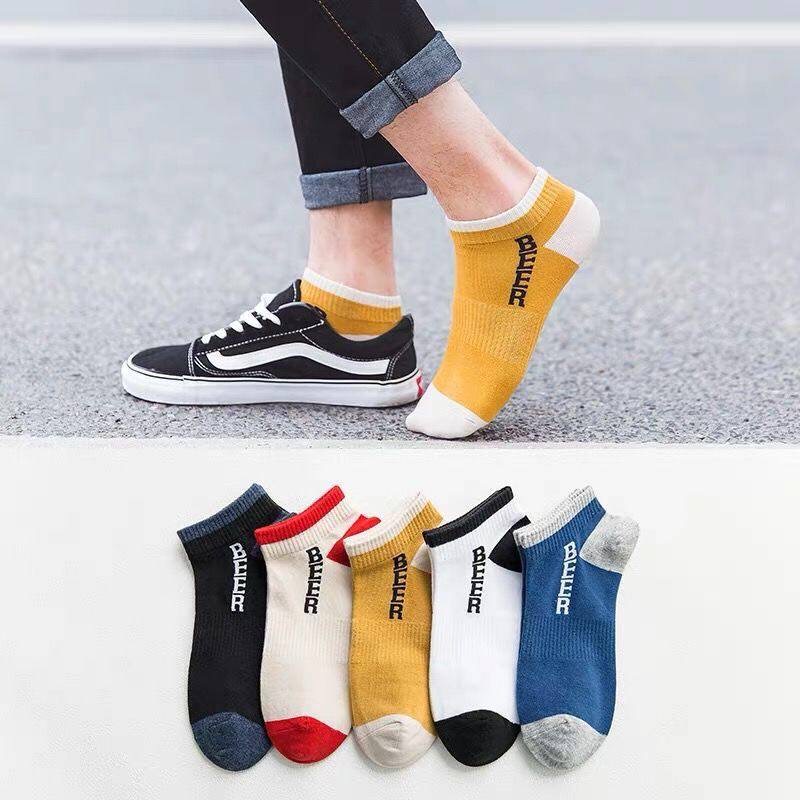 Thuyền vớ cotton mens thể thao vớ ngắn đường hấp thụ mồ hôi mùa xuân và mùa hè thở mỏng cá tính vô hình xu hướng thấp giúp đỡ.