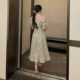 2022 summer new Korean version of the French retro Hepburn style square collar design waist thin floral dress women