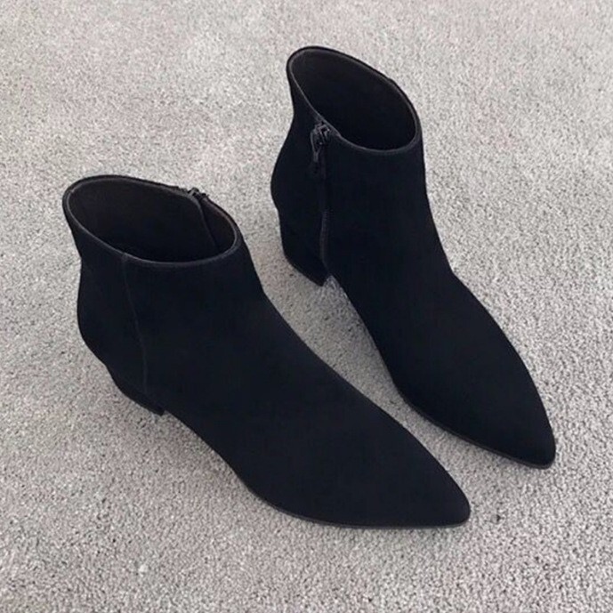 Korean Style Pointed Toe Short Boots for Women, Winter Black Suede Thick Heel Mid-Heel Versatile Boots, Simple Style Korean Style Pointed Toe Short Boots for Women, Winter Black Suede Thick Heel Mid-Heel Versatile Boots, Simple Style