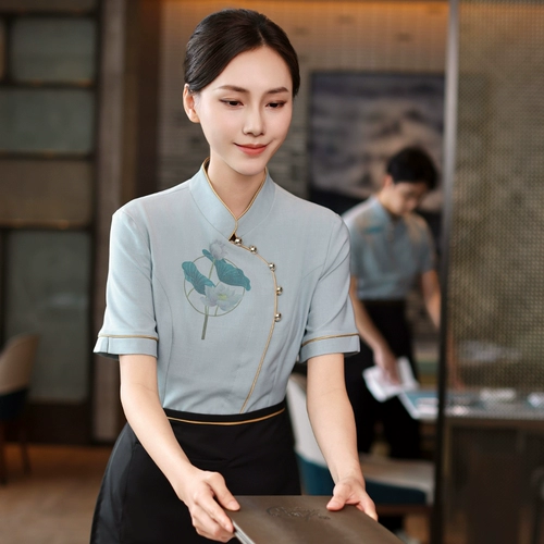 Отель High -End Новая китайская рабочая одежда женская короткая чайная башня горячий горшок ресторан ресторан Летняя рабочая одея