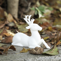 Shou Tao people white porcelain creative home decoration ceramic crafts ornaments Zhaocai deer living room porch office decoration