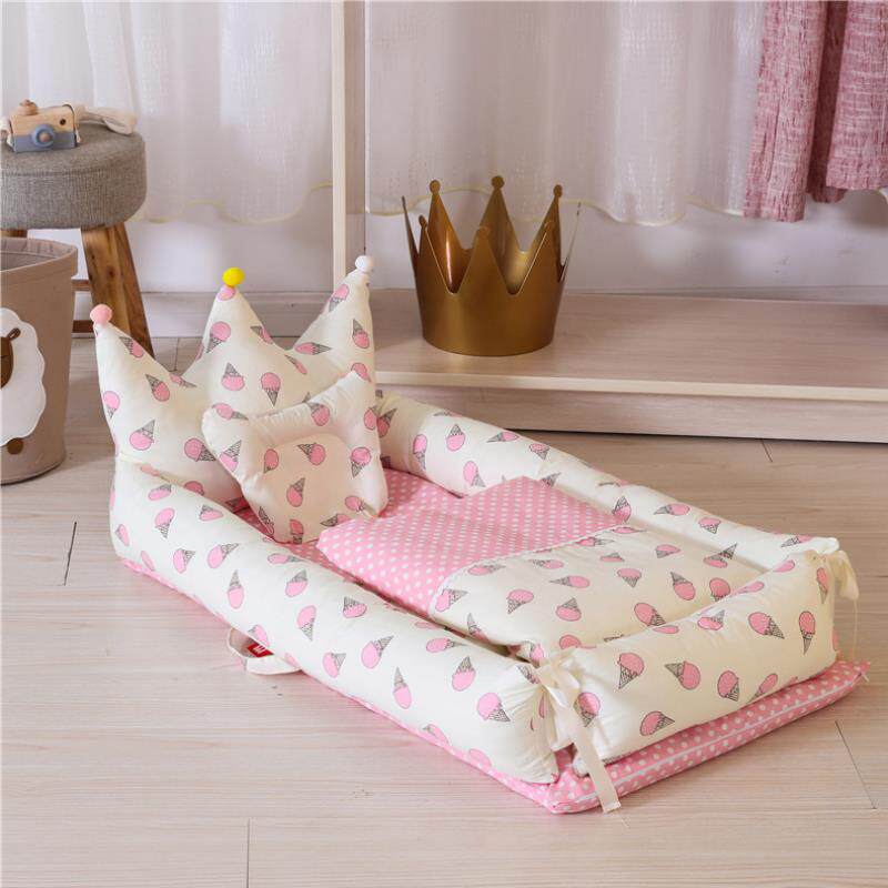 Newborn crib in bed portable bionic uterine bed feeding out folding multifunctional baby to sleep