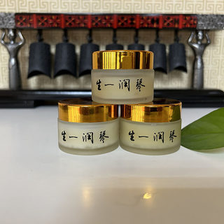 Li xiangting nourishes the guqin and the oil lute throughout his life