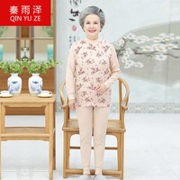 Светло-желтый