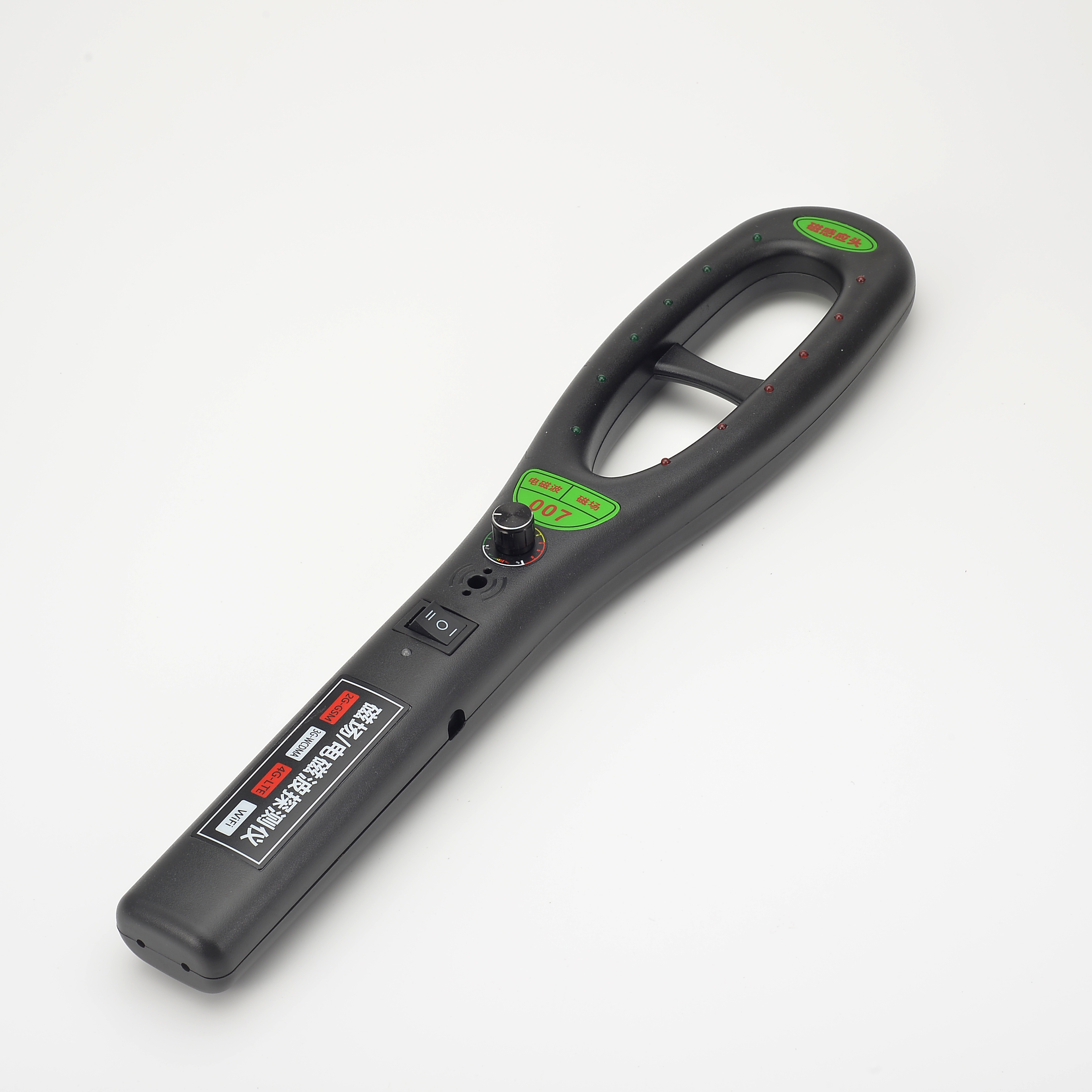 Детектор жучков. Детектор радиосигналов бпла енот. Qt designer camera detector. Radio detector. Radio detector.