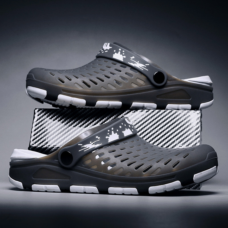 Cave shoes 2021 summer new sandals men's trend Korean version of outdoor beach shoes trend personality jelly slippers