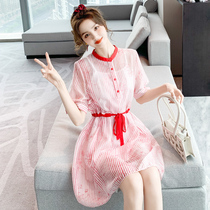  Red shirt dress 2020 new summer striped lace-up waist slimming age-reducing temperament goddess fan skirt female