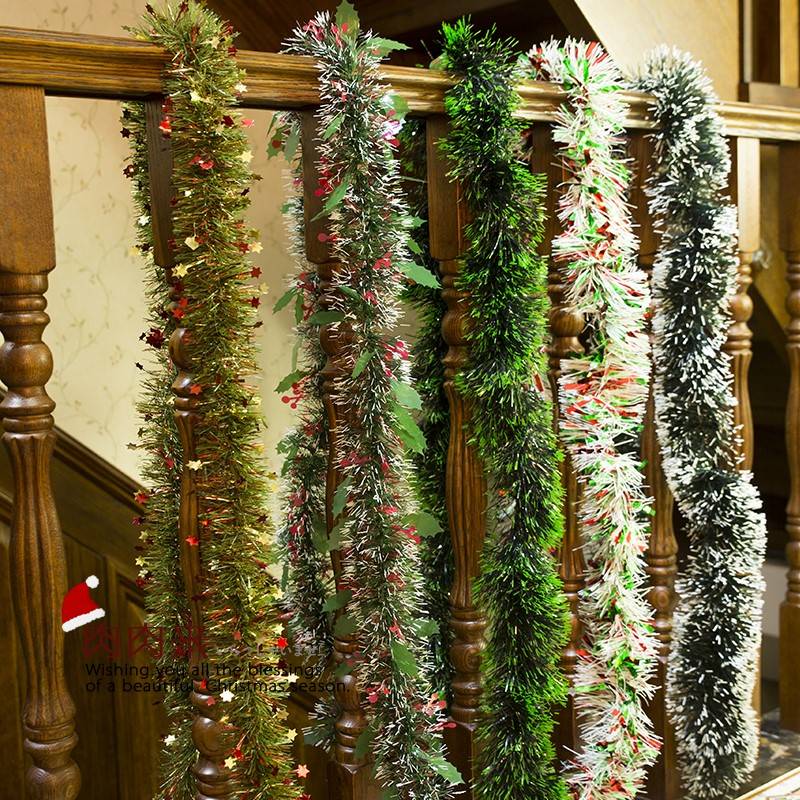 Christmas small hanging decorations Christmas Christmas decorations hanging decorations Christmas trees arranged wool-coloured strips of laps hanging stairs handrails-Taobao