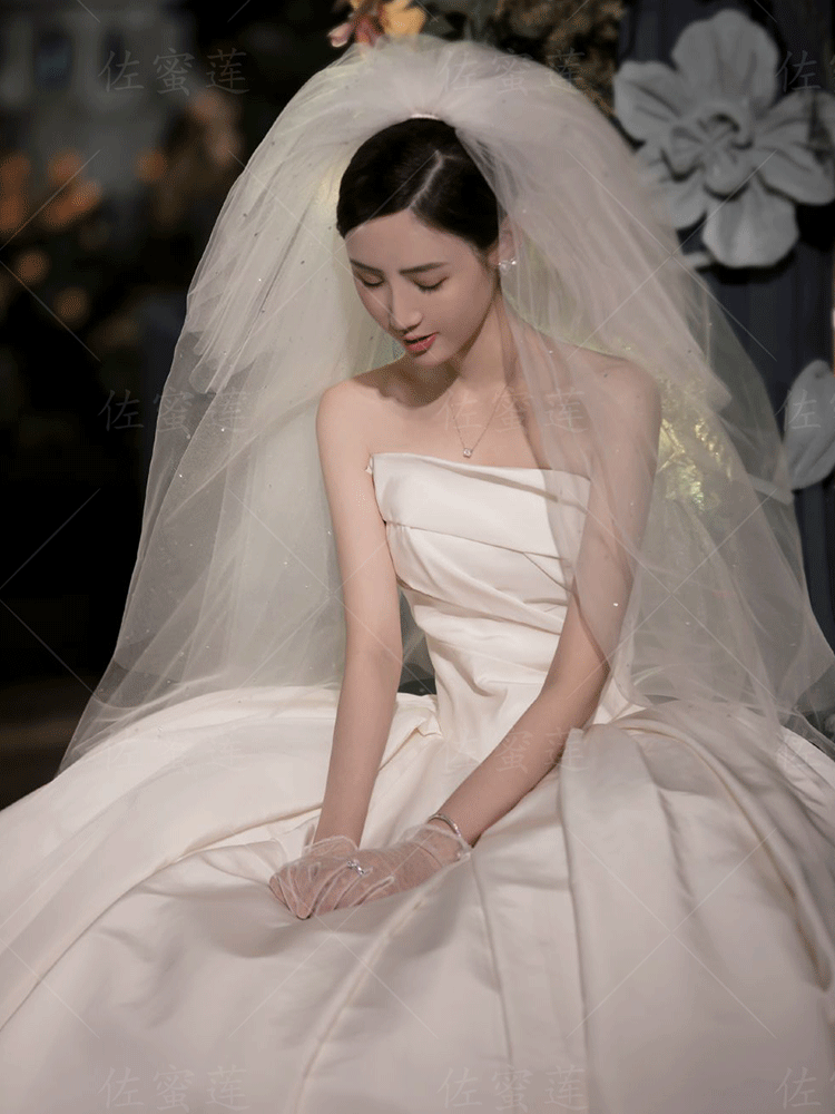 Satin Wedding Dress 2021 New Trailing small Temperament Bridal Style Light Main Wedding Dress Superfairy Summer 2022