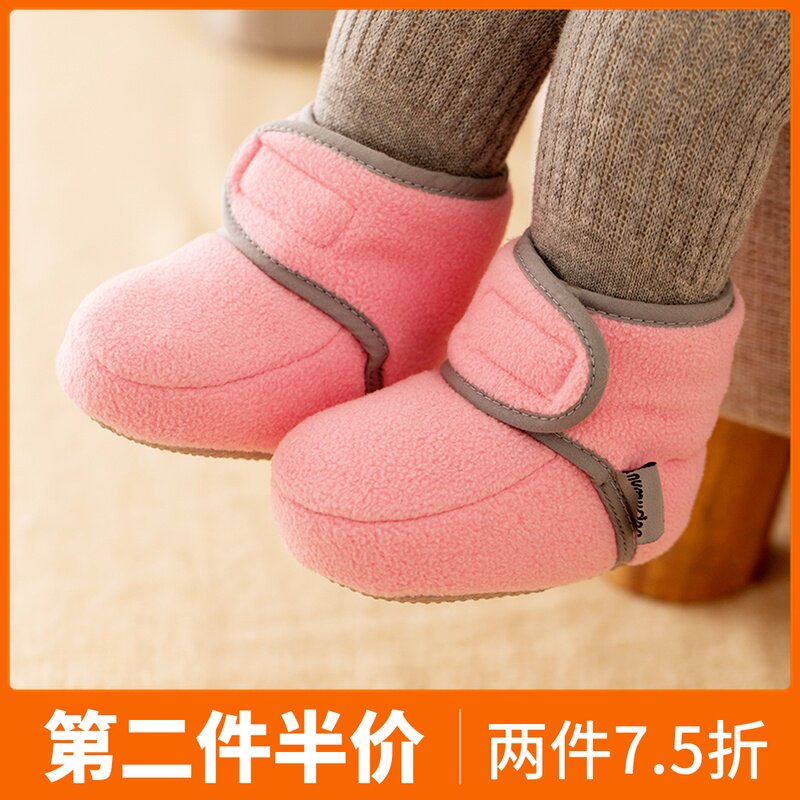 Baby cotton shoes in winter 0 - 6 - 12 soft soles anti - slip plug toddler shoes thicker men to prevent women warm 1 year
