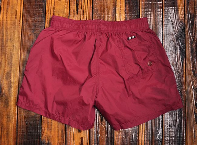 Quần short lót trong kỳ nghỉ màu đặc nhanh khô quần đi biển nam thể dục thể thao quần đùi bơi ba điểm có suối nước nóng bên bờ biển - Quần bãi biển