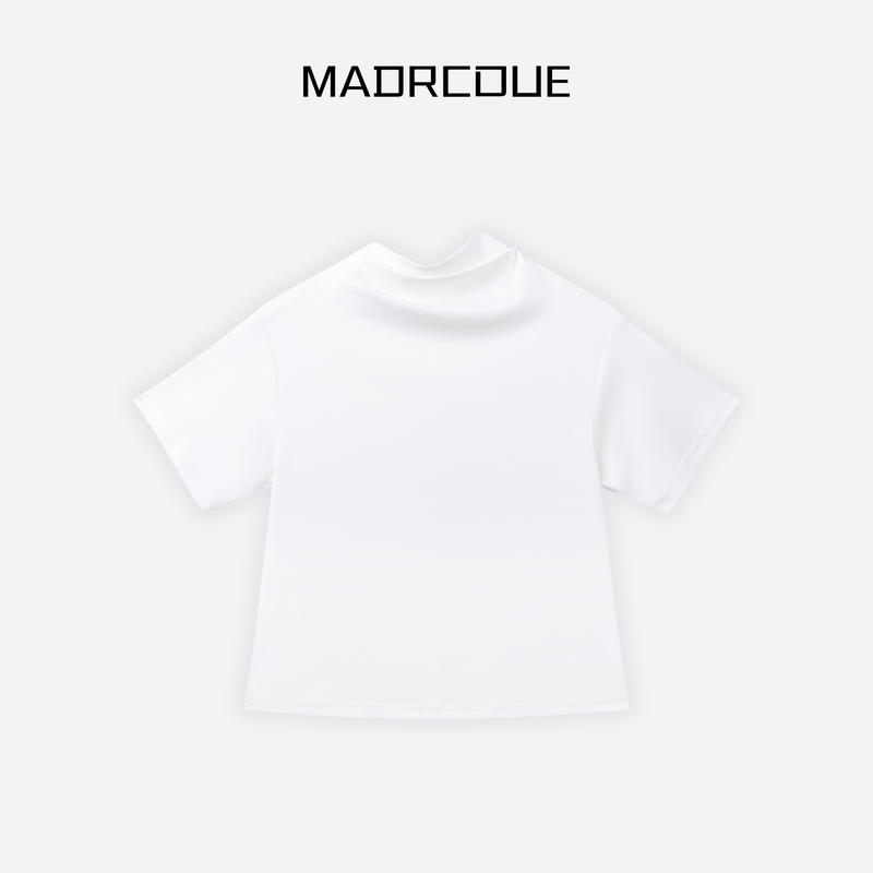 Jiang Qiaojie Streamlined Design with Trailing Ribbon and Swing Collar T-Shirt 605615