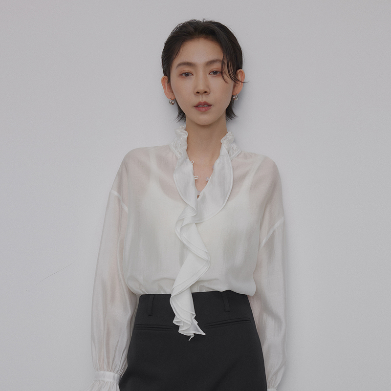 Jiang Qiaojie Soft Light Aesthetics Dynamic Ruffle Shirt 603563