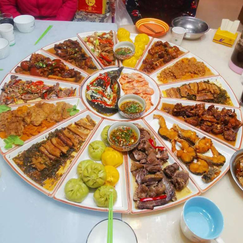 Net red ceramic plate bowl dish set reunion creative platter tableware combination home round table New Year set plate