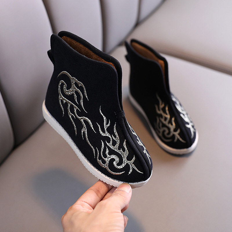 Male and female Han clothes shoes Old Beijing embroidered cloth shoes Winter cotton boots COS Children perform ancient clothes Cartoon Dancing Shoes